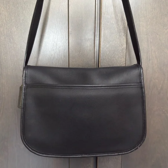 Coach City Black Bag - Picture 4 of 11
